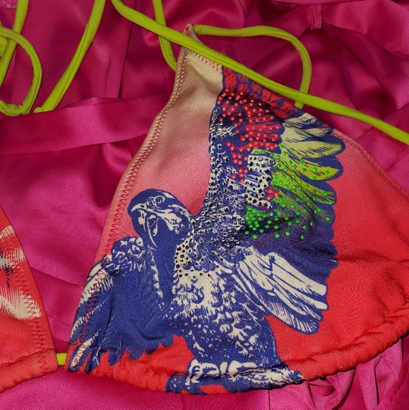 Hot Pink Bikini Top XL - Picture 2 of 7